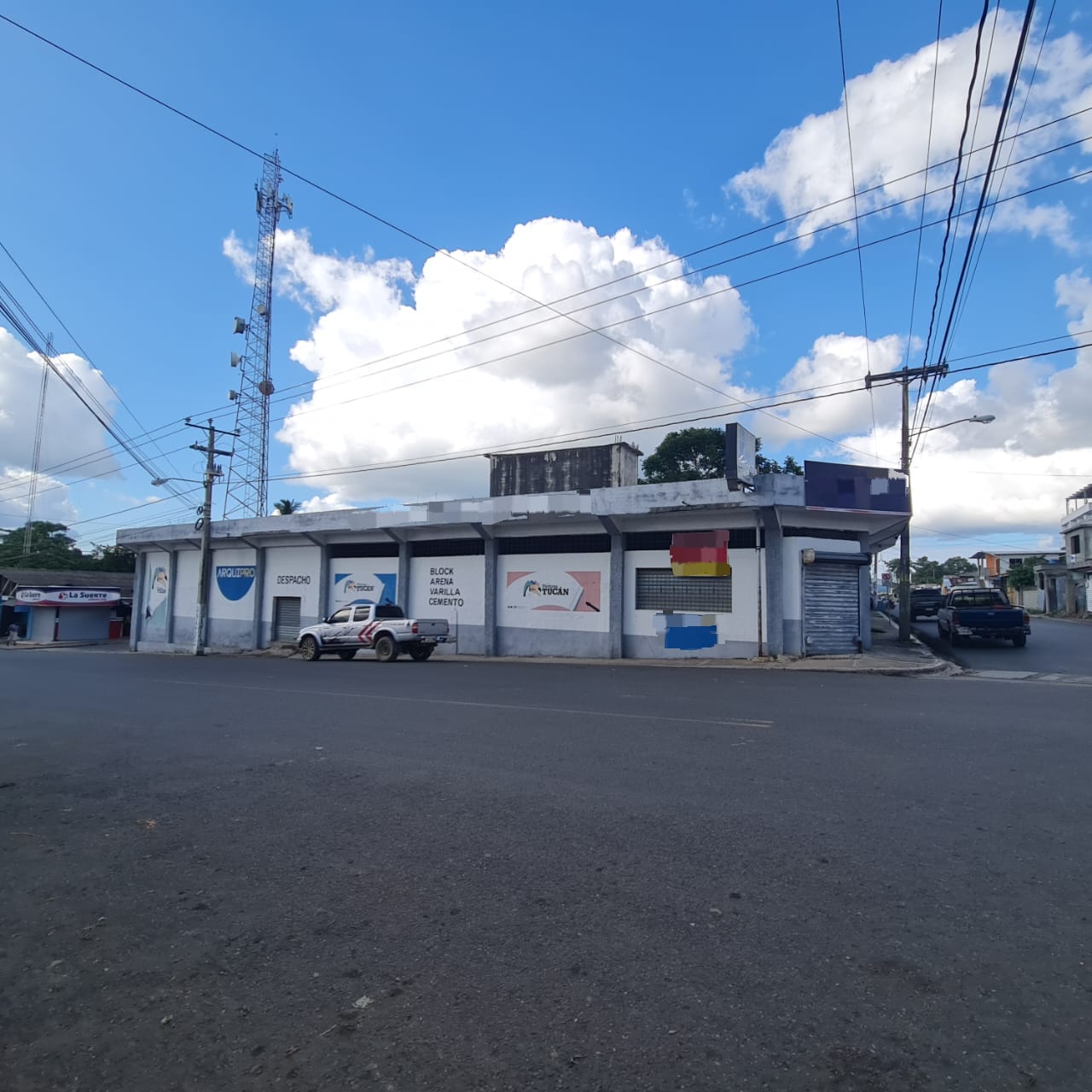 Se vende Ferretería en Monte Plata